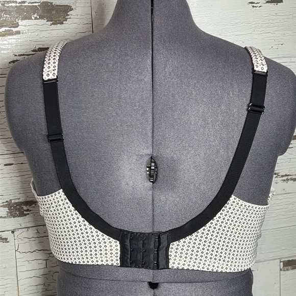 CACIQUE Boost Plunge Bra White/Black Lace 42C EUC - Picture 3 of 6